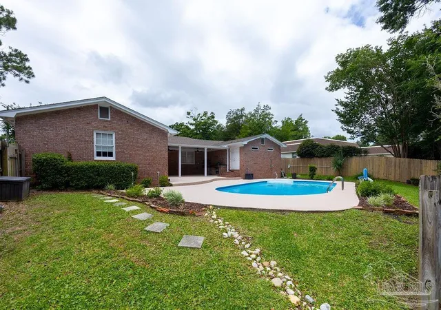 Homes for sale in Pensacola, FL | 3460 Dunwody Dr, Pensacola, FL 32503 | MLS# 683995