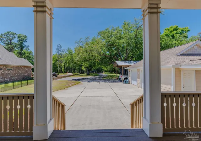 5th image of 1636 Moonraker Dr, Milton, FL 32583 | MLS# 681617