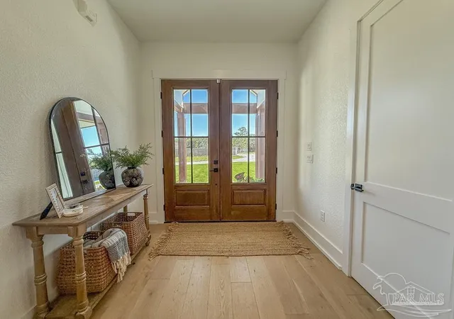 Photo 3 of Single family home for sale at 1544 Silver Lace Ct, Gulf Breeze, FL 32563 | MLS# 681643 | Listing updated on 2026-09-13