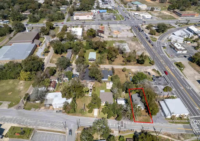 1st image of 6 W Winthrop Ave, Pensacola, FL 32507 | MLS# 661892