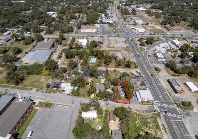 4th image of 6 W Winthrop Ave, Pensacola, FL 32507 | MLS# 661892