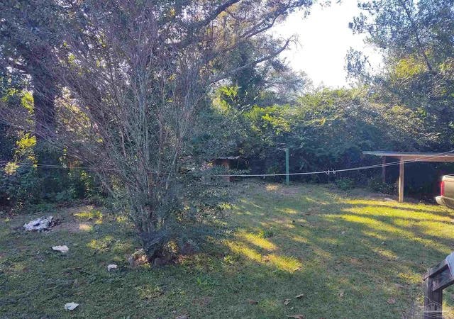 Photo 4 of Single family home for sale at 5217 Admiral Halsey Rd, Milton, FL 32583 | MLS# 673764 | Listing updated on 2026-06-11