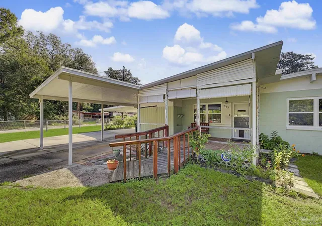Photo 14 of Single family home for sale at 602 Edgecliff Dr, Pensacola, FL 32506 | MLS# 688210 | Listing updated on 2026-09-09