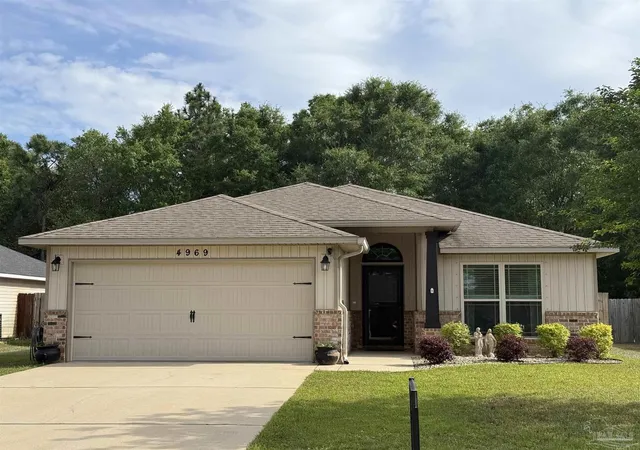 Photo 1 of Single family home for sale at 4969 Wabash Pine Ct, Milton, FL 32571 | MLS# 681931 | Listing updated on 2026-06-09