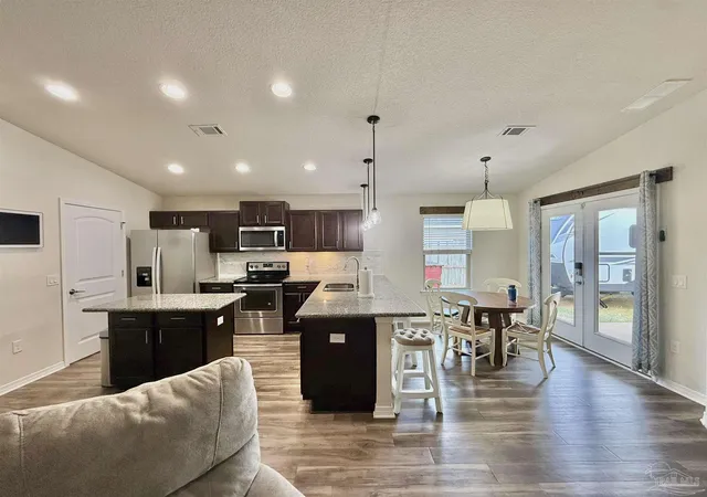 Photo 4 of Single family home for sale at 4969 Wabash Pine Ct, Milton, FL 32571 | MLS# 681931 | Listing updated on 2026-06-09