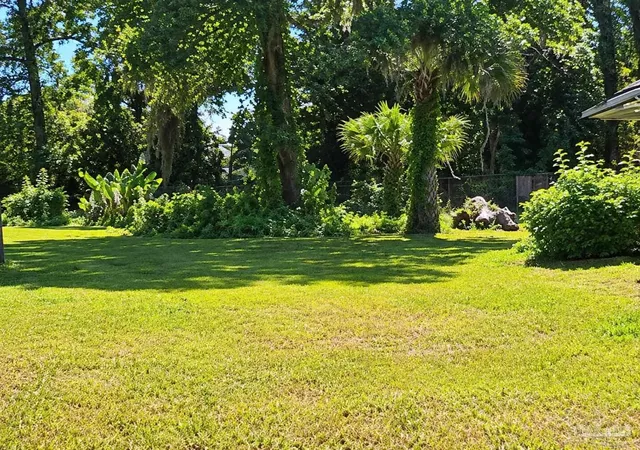 Land for sale at 800 N Hayne St, Pensacola, FL 32501 | MLS# 690225