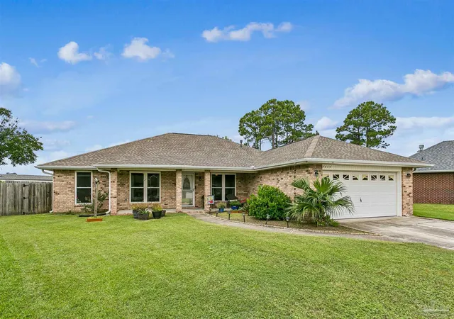 Photo 3 of Single family home for sale at 7425 Peterson Ln, Pensacola, FL 32506 | MLS# 688040 | Listing updated on 2026-08-31