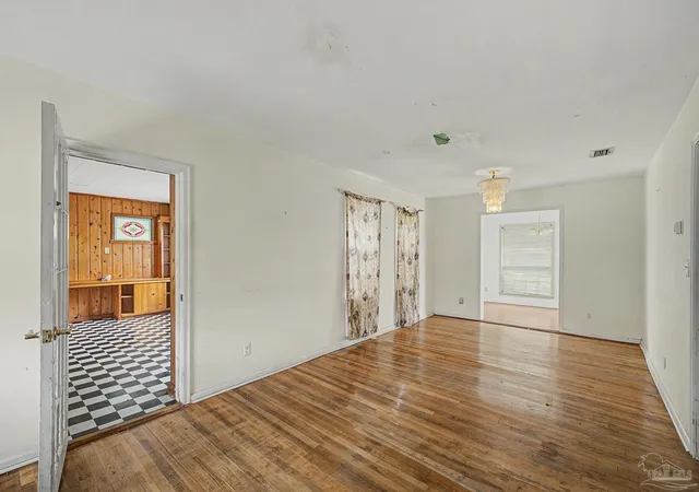 Photo 3 of Single family home for sale at 333 Gibbs Rd, Pensacola, FL 32507 | MLS# 682349 | Listing updated on 2026-09-08