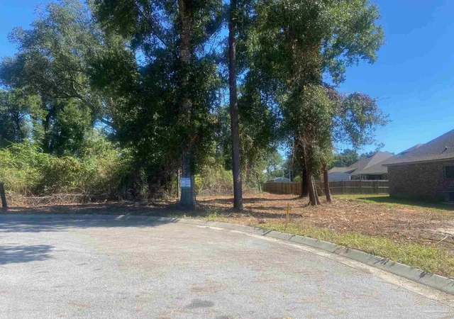 Photo 1 of Land for sale at 8486 Beech Tree Rd, Pensacola, FL 32526 | MLS# 599330 | Listing updated on 2025-12-30