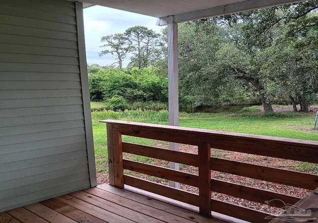 2nd image of 406 Nw Syrcle Dr, Pensacola, FL 32507 | MLS# 670737