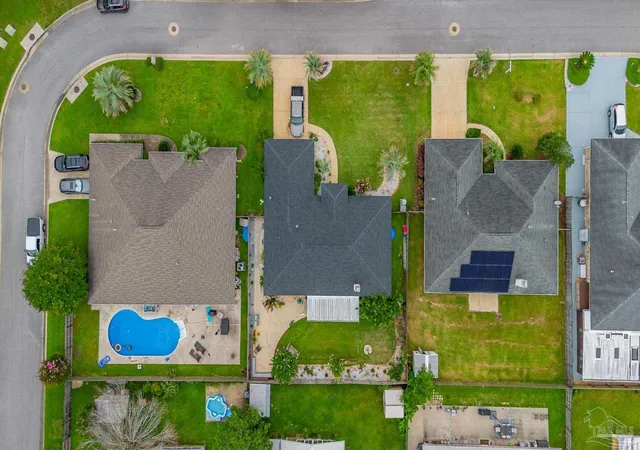 Photo 1 of Single family home for sale at 9141 Daytona Dr, Pensacola, FL 32506 | MLS# 666929 | Listing updated on 2026-09-30