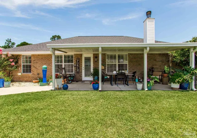 Photo 2 of Single family home for sale at 9141 Daytona Dr, Pensacola, FL 32506 | MLS# 666929 | Listing updated on 2026-09-30