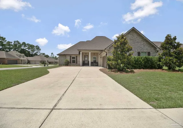 Homes for sale in Cantonment, FL | 2133 Eagles Ridge Cv, Cantonment, FL 32533 | MLS# 685613