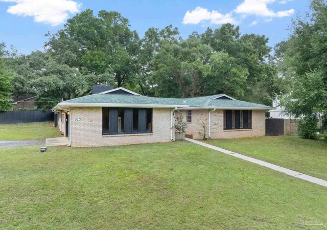 Photo 3 of Single family home for sale at 9679 Hollowbrook Cir, Pensacola, FL 32514 | MLS# 688281 | Listing updated on 2026-08-31