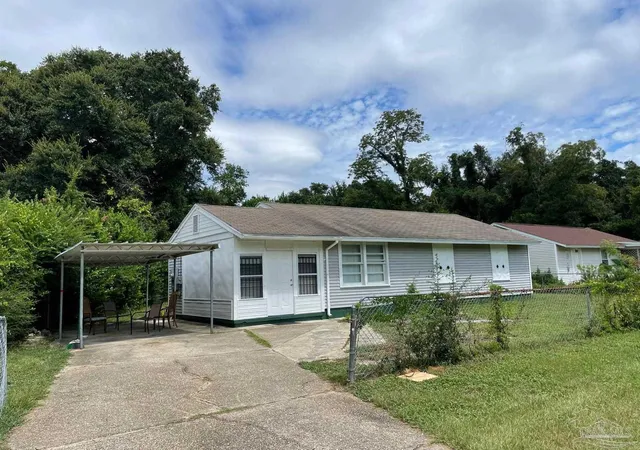 3rd image of 122 Alice St, Pensacola, FL 32505 | MLS# 652272