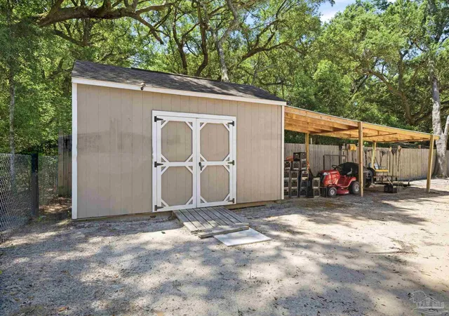 Photo 4 of Single family home for sale at 4867 Aleff Rd, Milton, FL 32571 | MLS# 682168 | Listing updated on 2026-08-11