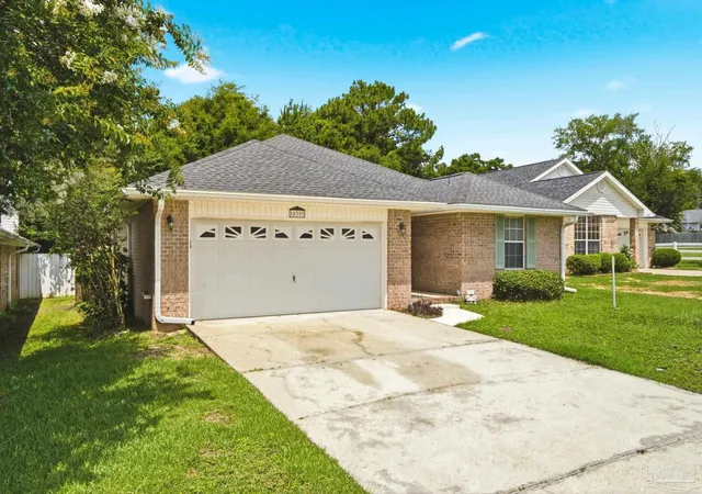 Photo 3 of Single family home for sale at 10393 Vintage Dr, Pensacola, FL 32514 | MLS# 685016 | Listing updated on 2026-09-16