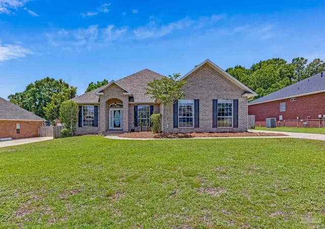 Homes for sale in Cantonment, FL | 2449 Bowling Green Way, Cantonment, FL 32533 | MLS# 684343