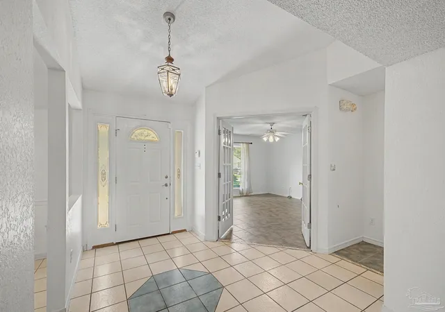 Photo 3 of Single family home for sale at 2300 Caddy Shack Ln, Pensacola, FL 32526 | MLS# 687810 | Listing updated on 2026-09-14