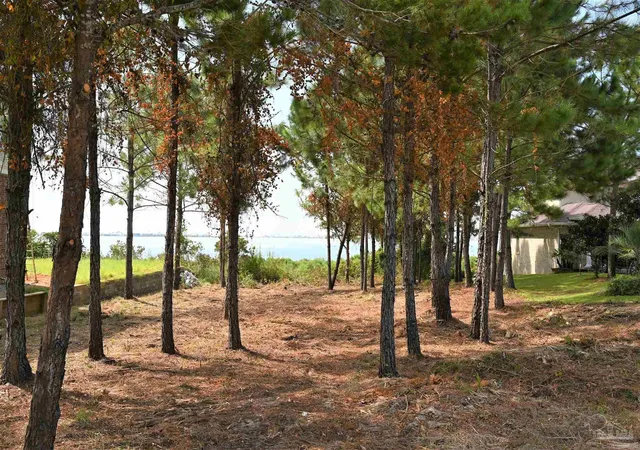 5th image of 1726 Villa Vizcaya Dr, Navarre, FL 32566 | MLS# 632798