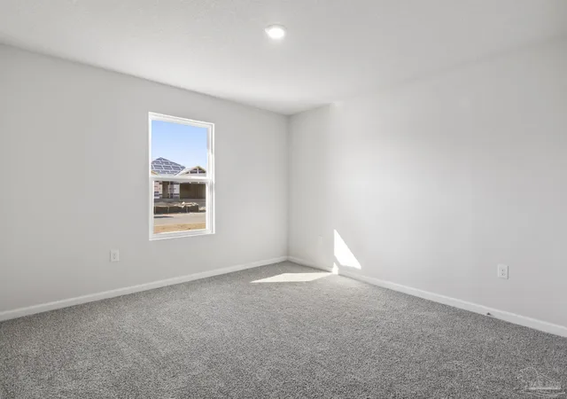 5th image of 9731 Dutton Ln, Milton, FL 32583 | MLS# 678814