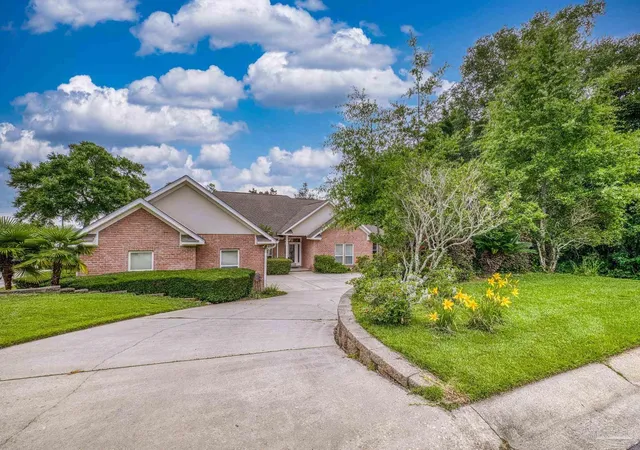 image of 3078 Pelican Ln, Pensacola, FL 32514 | MLS# 664908