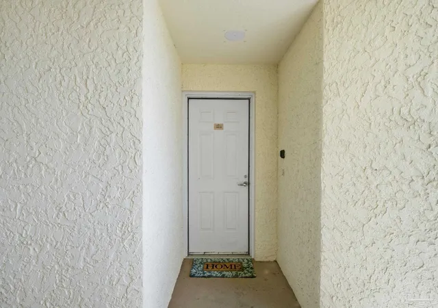 Photo 3 of Condo for sale at 612 Lost Key Dr #405B, Pensacola, FL 32507 | MLS# 682863 | Listing updated on 2026-08-26