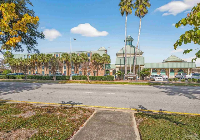44th image of 224 E Garden St #251, Pensacola, FL 32502 | MLS# 682539