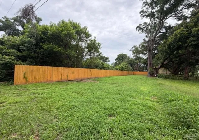Photo 1 of Land for sale at 1804 W Lakeview Ave, Pensacola, FL 32501 | MLS# 684092 | Listing updated on 2026-06-10