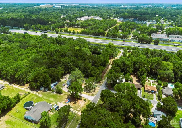 Photo 4 of Sale Pending at 7660 Lawton St, Pensacola, FL 32514 | MLS# 682771 | Listing updated on 2026-09-20