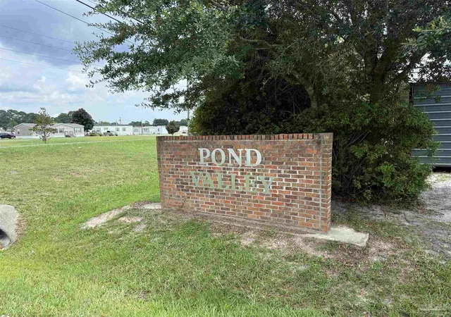 4th image of 8100 Pond Valley Dr, Pensacola, FL 32506 | MLS# 668176