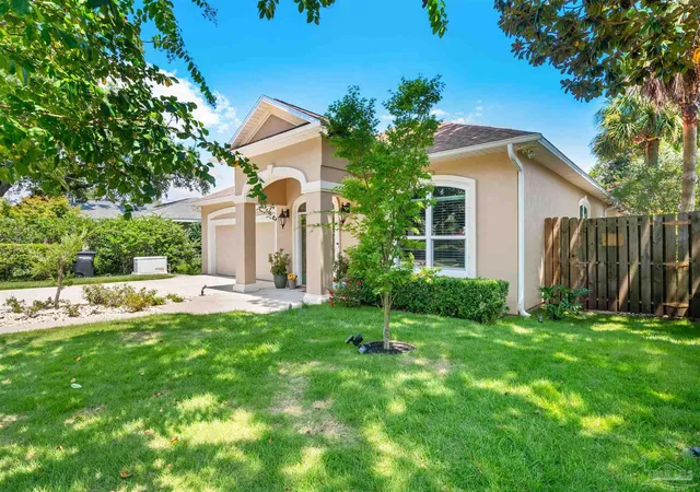 Photo 69 of Single family home for sale at 920 N 19th Avenue, Pensacola, FL 32501 | MLS# 687178 | Listing updated on 2026-09-01