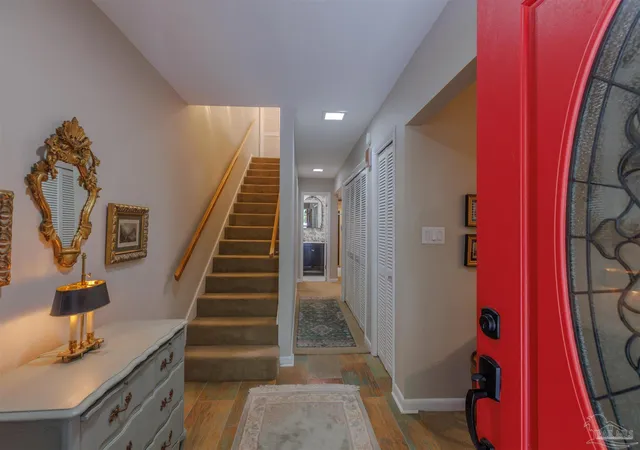 Listing Photo 2 - Condo for sale in building located at 3 Hillbrook Wy, Pensacola, FL 32503 - Unit #4