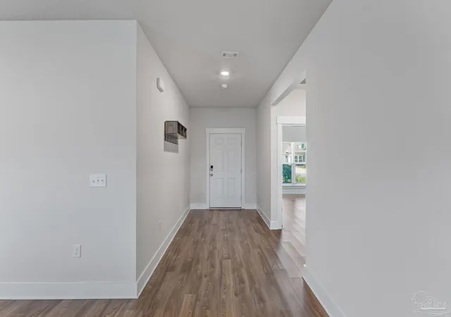 Photo 4 of Single family home for sale at 6280 Forest Bay Ave, Gulf Breeze, FL 32563 | MLS# 685640 | Listing updated on 2026-09-07