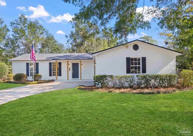 Photo 1 of Single family home for sale at 340 Camborne Pl, Pensacola, FL 32506 | MLS# 690627 | Listing updated on 2026-10-29