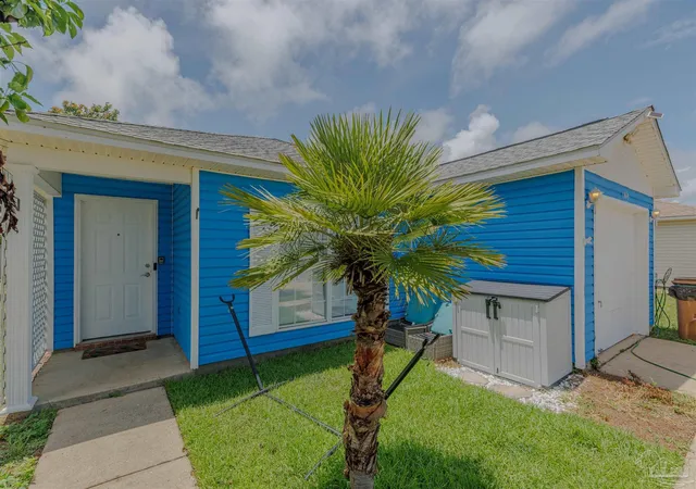 3rd image of 1869 Vineyard St, Navarre, FL 32566 | MLS# 683657