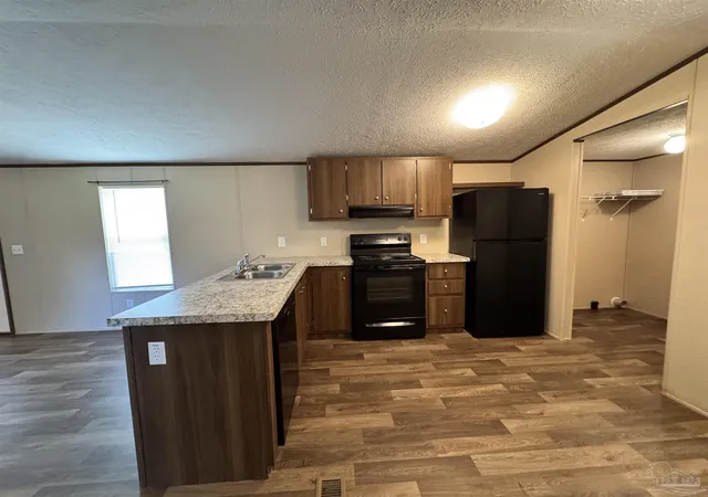 3rd image of 5049 Bent Tree Rd, Milton, FL 32583 | MLS# 685863