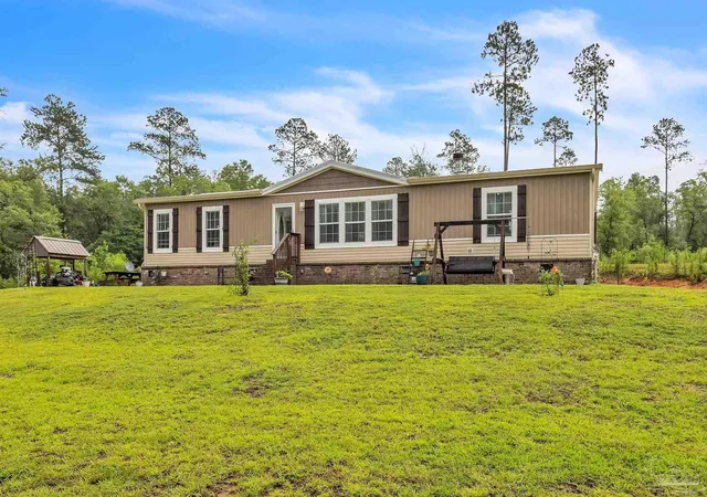 Homes for sale in Milton, FL | 9918 Amos Cabaniss Rd, Milton, FL 32570 | MLS# 684322