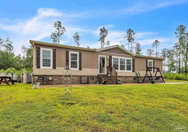 Homes for sale in Milton, FL | 9918 Amos Cabaniss Rd, Milton, FL 32570 | MLS# 684322