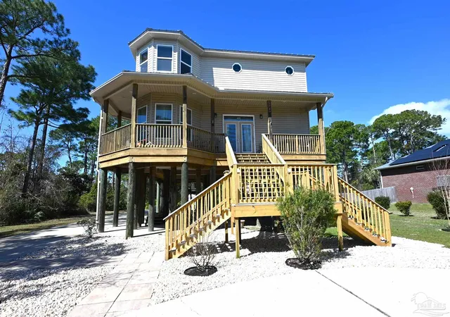 Homes for sale in Navarre, FL | 1783 Thresher Dr, Navarre, FL 32566 | MLS# 634876