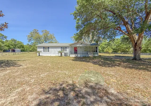 2nd image of 10000 Shangri La West Rd, Milton, FL 32583 | MLS# 681009