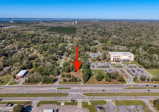Photo 1 of Land for sale at 3981 Avalon Blvd, Milton, FL 32583 | MLS# 679374 | Listing updated on 2026-09-04