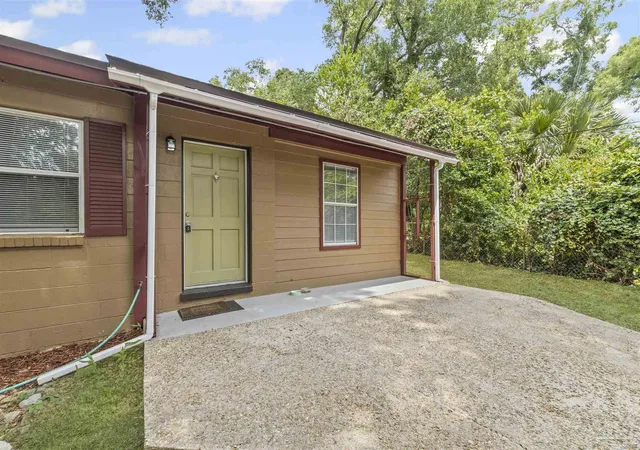 Homes for sale in Pensacola, FL | 419 Grandview St, Pensacola, FL 32505 | MLS# 684251