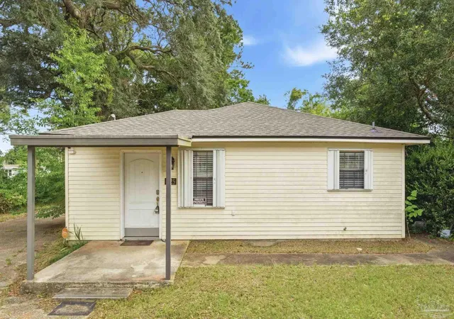 Photo 1 of Single family home for sale at 1125 W Scott St, Pensacola, FL 32501 | MLS# 683354 | Listing updated on 2026-10-16