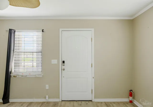 Photo 2 of Single family home for sale at 1125 W Scott St, Pensacola, FL 32501 | MLS# 683354 | Listing updated on 2026-10-16