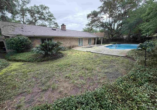 2nd image of 6260 Windwood Dr, Pensacola, FL 32504 | MLS# 682286