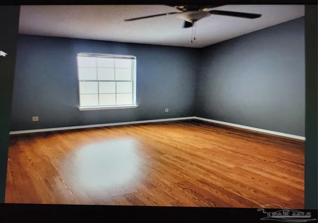 2nd image of 1500 Johnson Ave, Pensacola, FL 32514