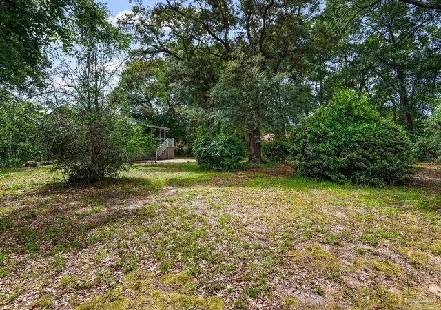45th image of 848 Ash Dr, Pensacola, FL 32503 | MLS# 684540
