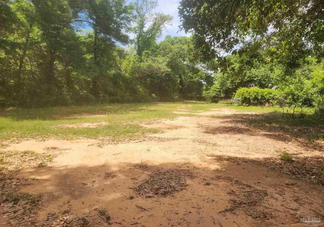 Photo 3 of Land for sale at 616 Massachusetts Ave, Pensacola, FL 32505 | MLS# 656618 | Listing updated on 2026-05-16