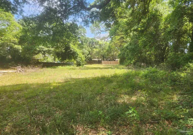 Photo 4 of Land for sale at 616 Massachusetts Ave, Pensacola, FL 32505 | MLS# 656618 | Listing updated on 2026-05-16